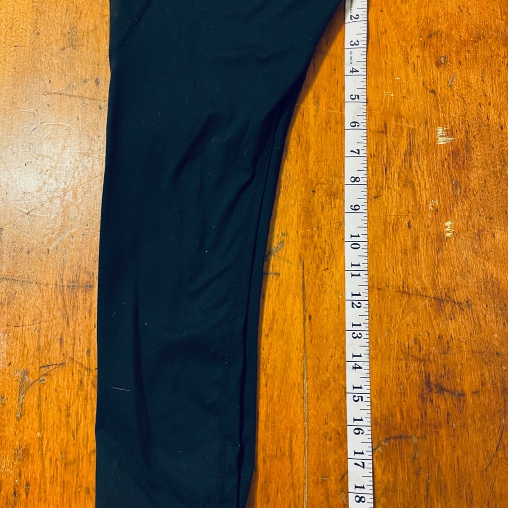 UNLISTED SAVVI Leggings, Capri, M - Picture 5 of 8